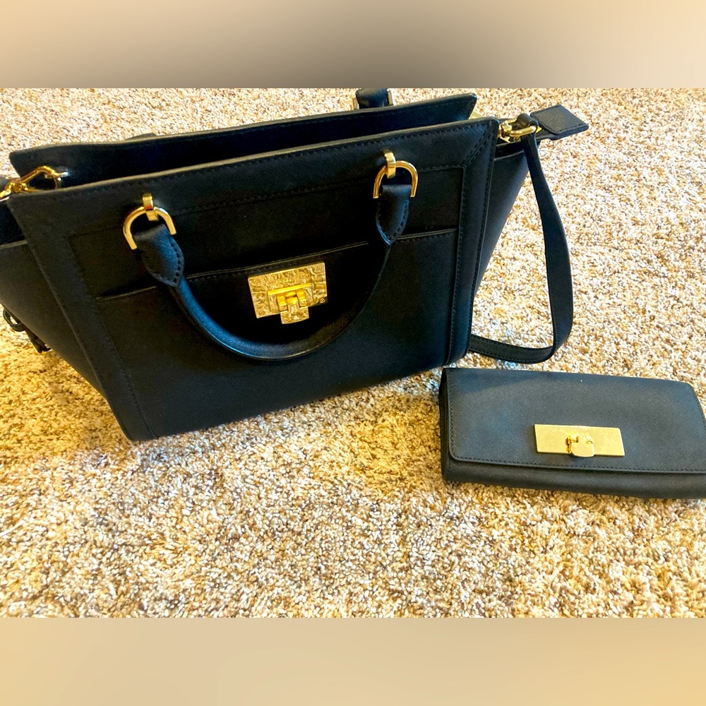 Michael Kors black purse with matching wallet only used a couple of times